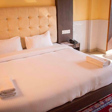 Mvt Guesthouse & Restaurant Rishīkesh Kamer foto